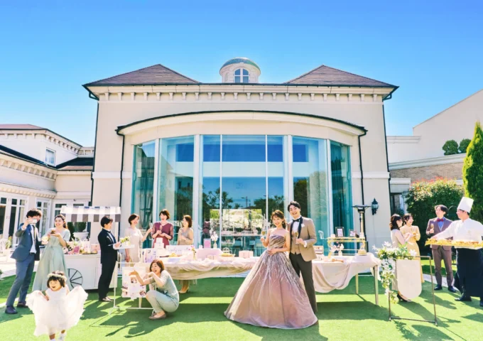 家族婚の披露宴を完全解説！身内だけの結婚式の流れ・費用・演出