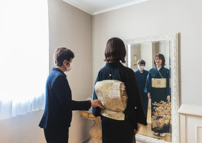 家族婚の服装は何が正解？｜立場別におすすめの服装を紹介