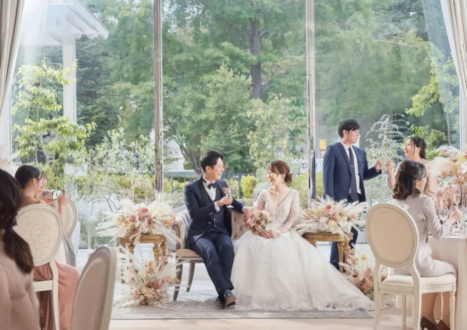 家族婚の食事会は何をする？盛り上がる進行例と準備のポイント