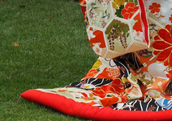 フォト婚を和装で撮るなら？白無垢・色打掛の基礎知識と選び方