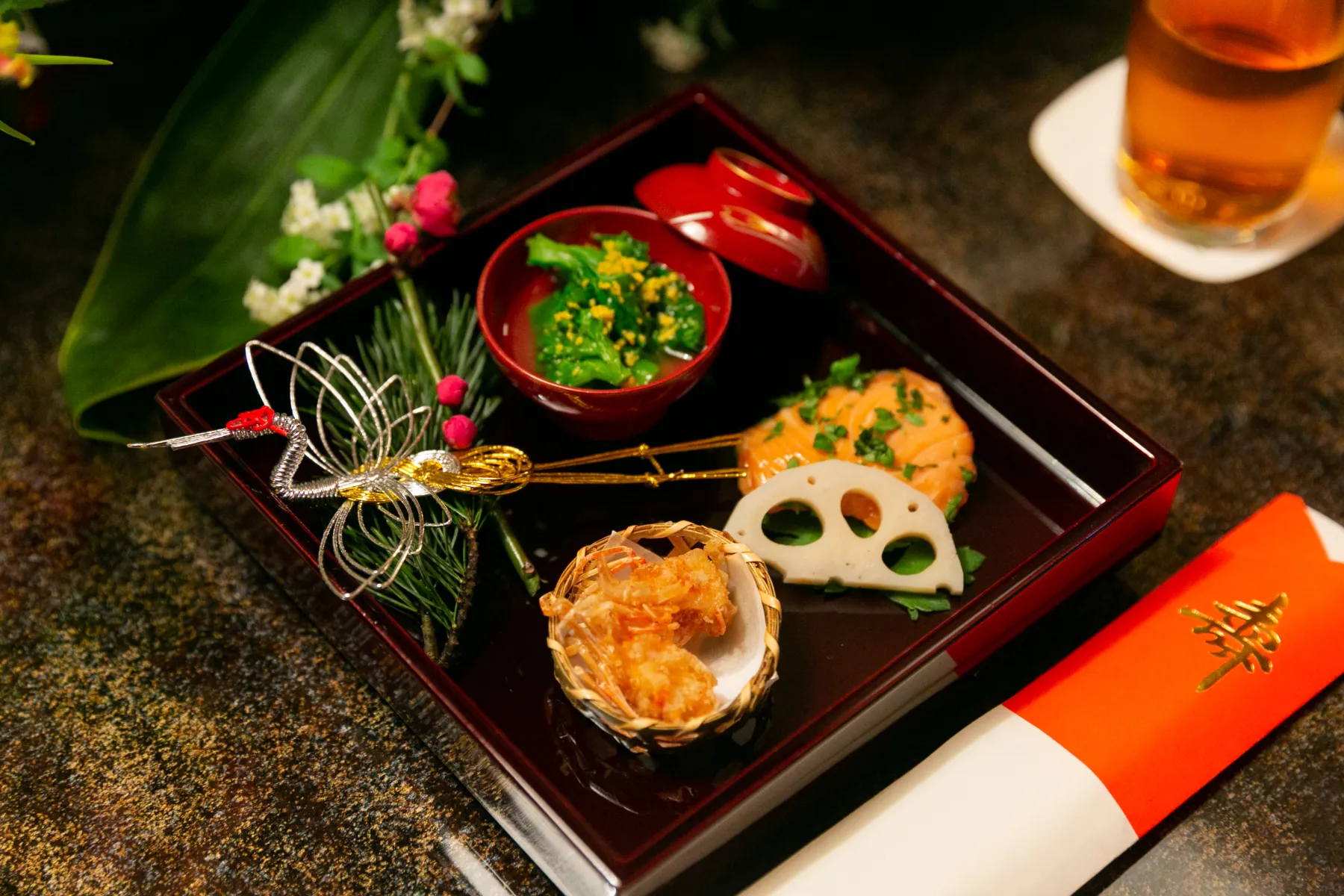 会席料理でゆったり楽しめる