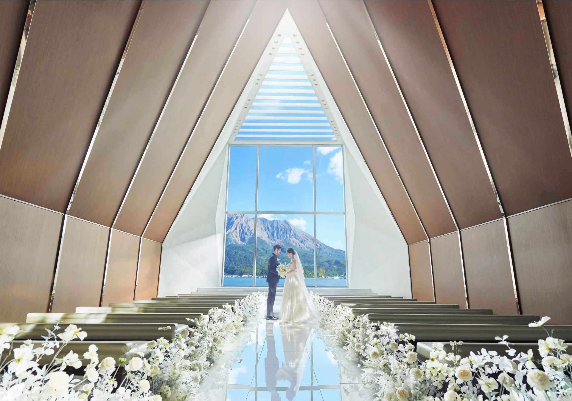 THE BAYSUITE SAKURAJIMA TERRACE
