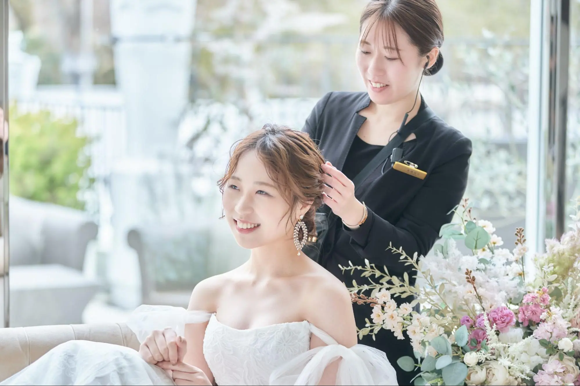 花嫁のヘアスタイル完全ガイド！人気の髪型とドレス別アレンジ術