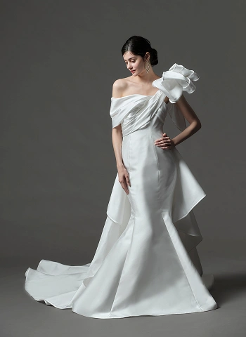 ELISABETTA POLIGNANO