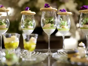 ザ ストリングス 表参道