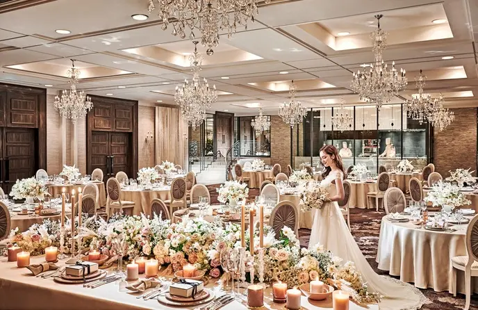 ザ ストリングス 表参道