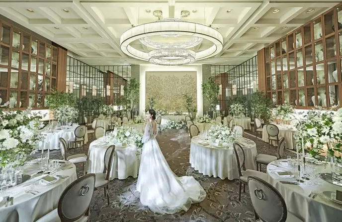 ザ ストリングス 表参道