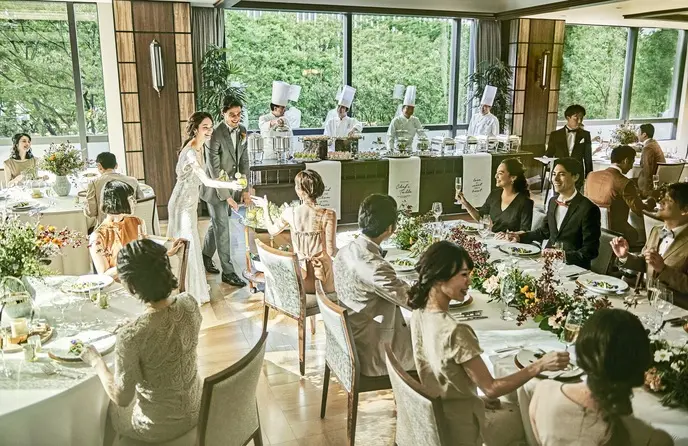 ザ ストリングス 表参道