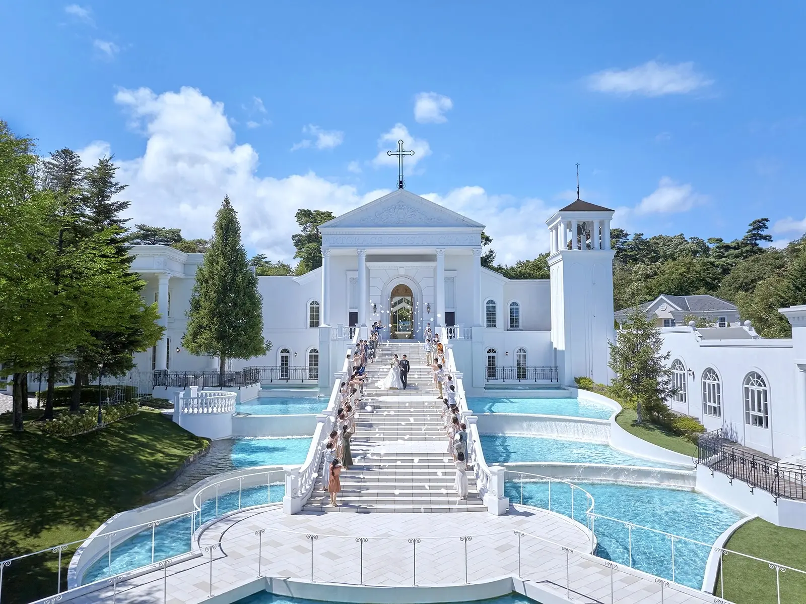 4300坪の敷地に広がるウエディングの森