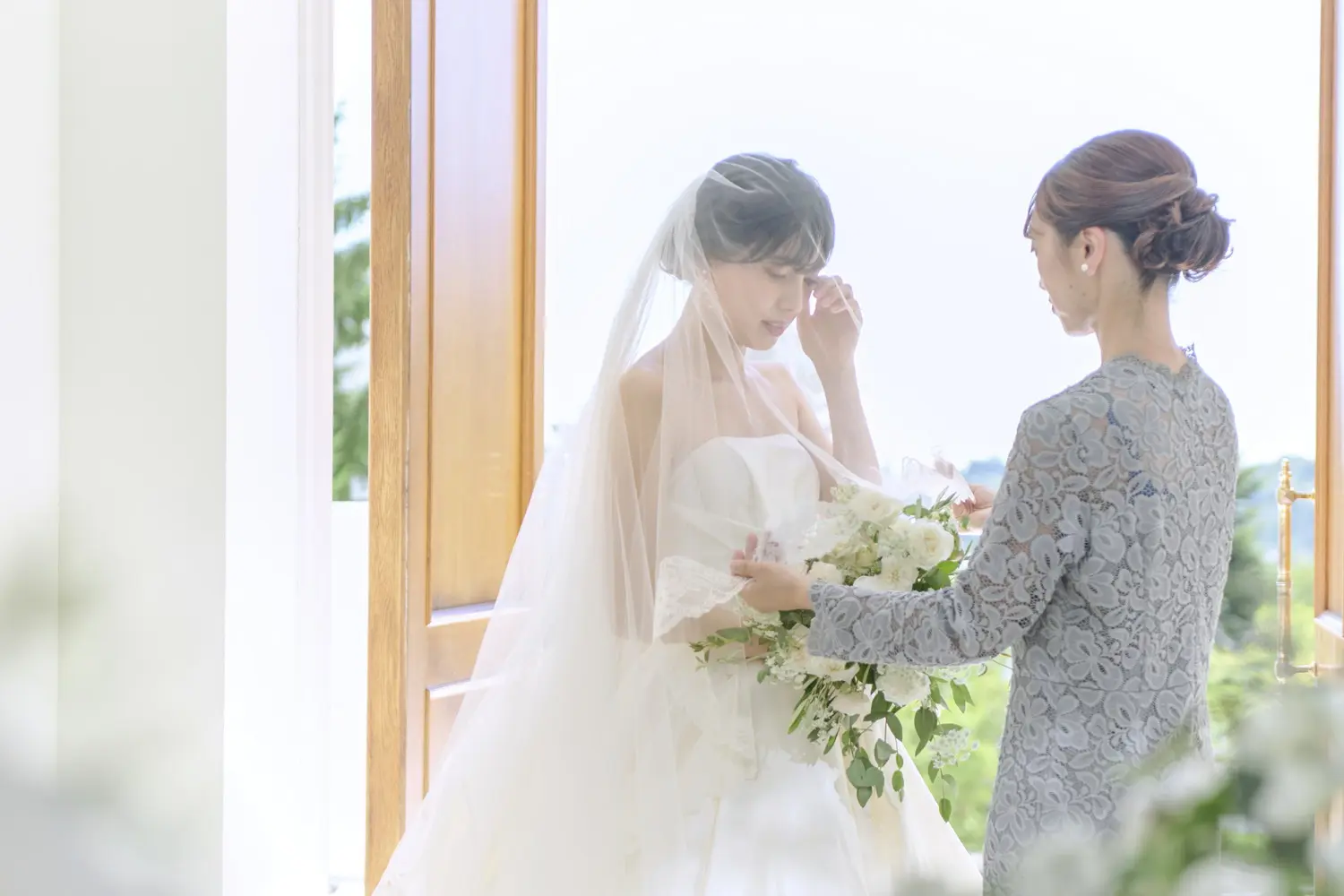 空をバックにしたベールダウン