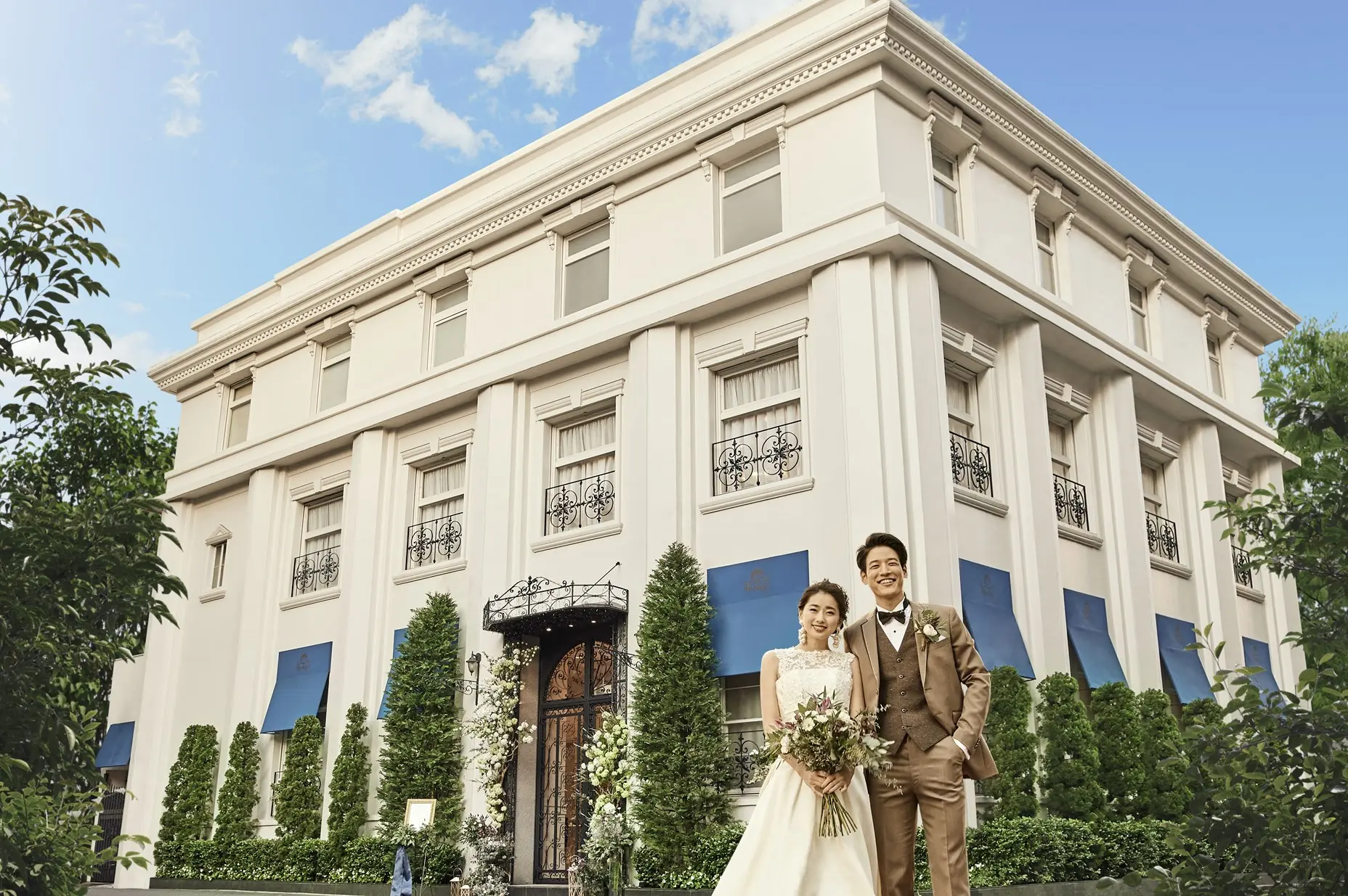 東京駅エリアでは珍しい、一軒貸切で過ごせる特別な1日。おふたりらしいオリジナルウェディングが叶う。