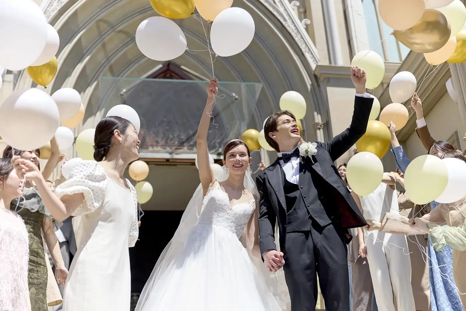 大階段でのバルーンリリーズ