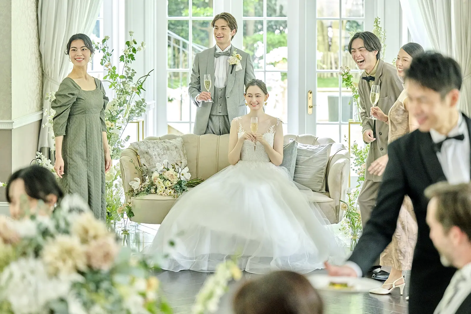 110名招待可能な大空間。会場とガーデンを自由に行き来可能