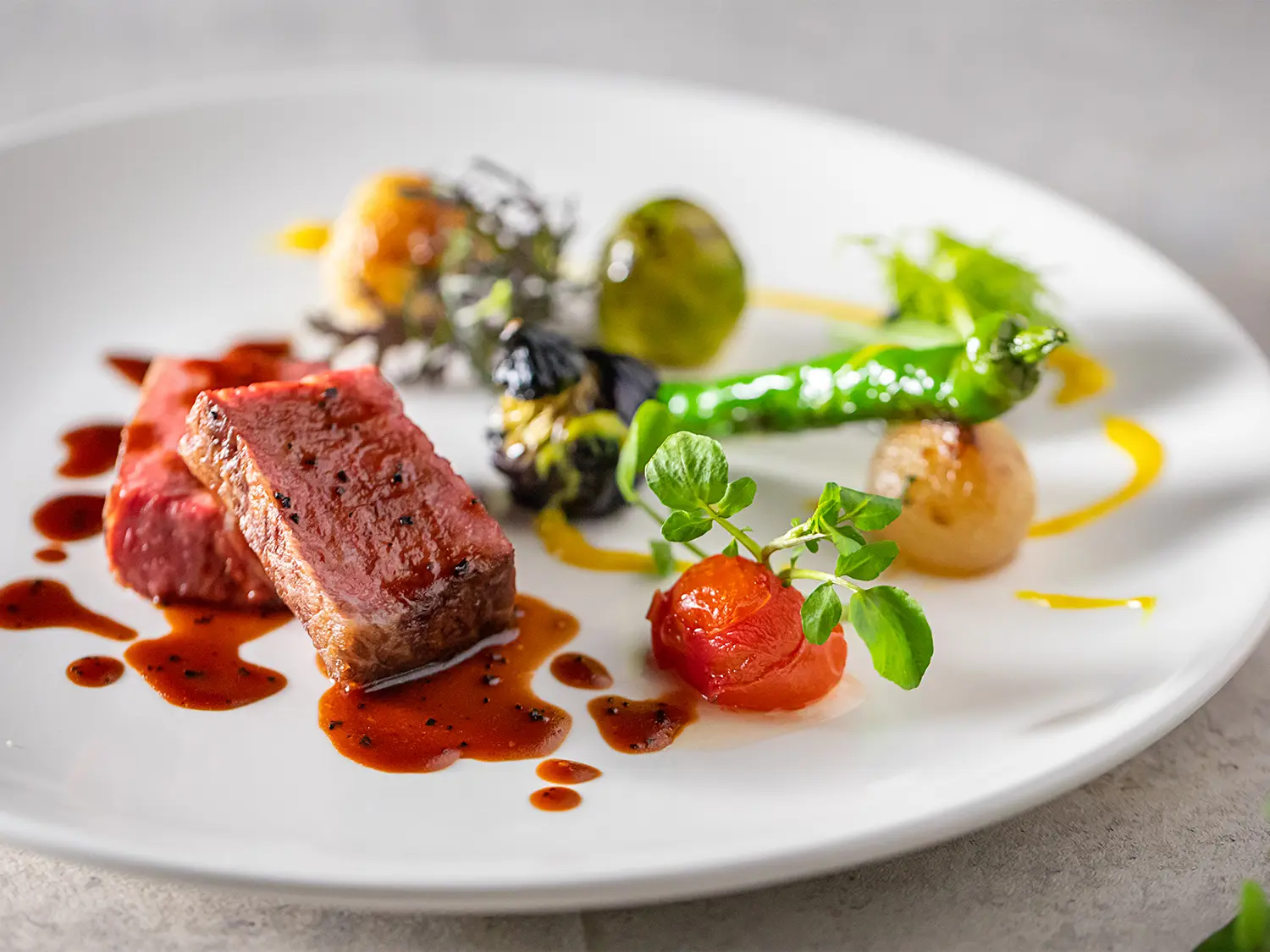 目と舌で愉しめる五感をくすぐる料理