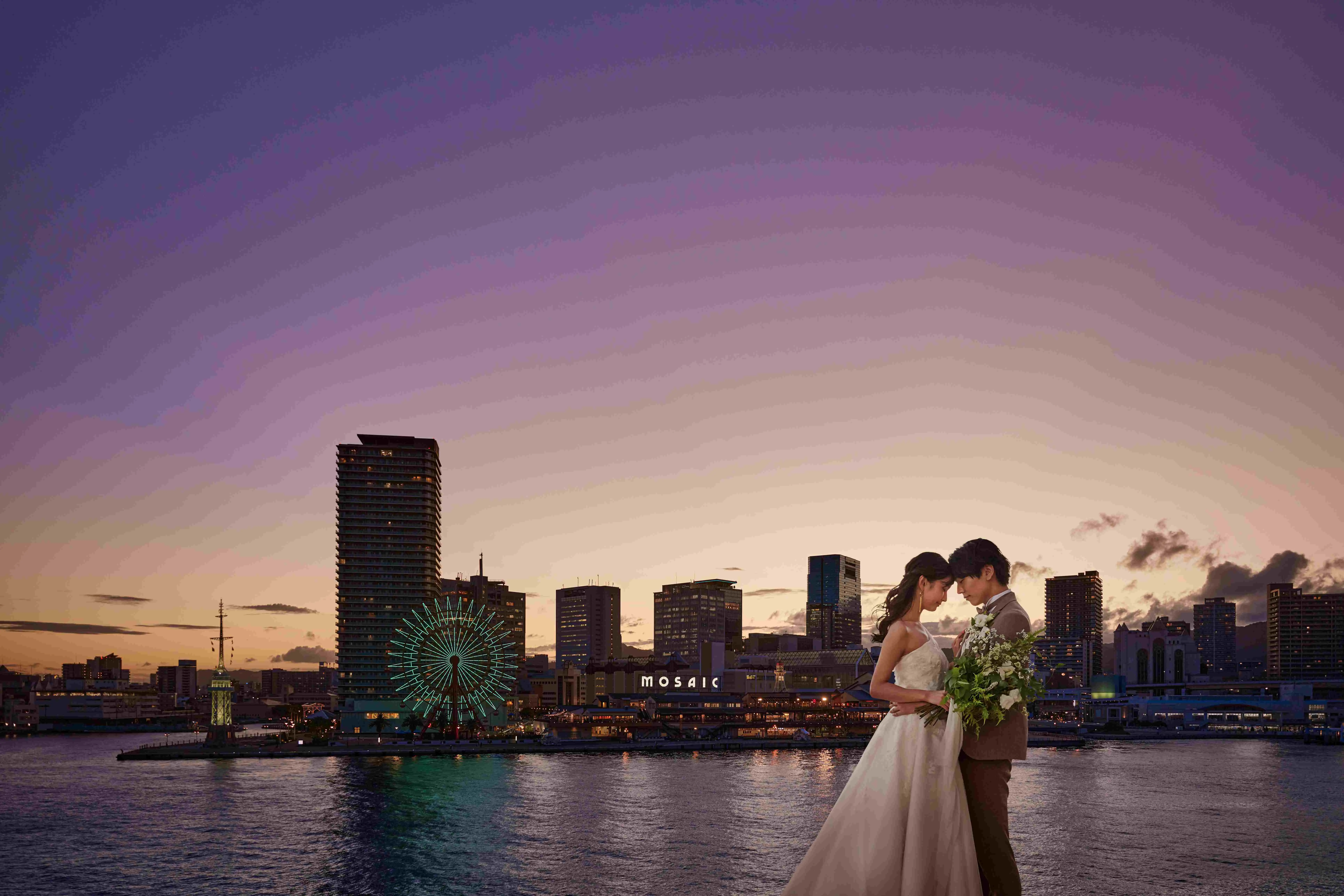 何気ない思い出の地がふたりを輝かせる特別な場所に